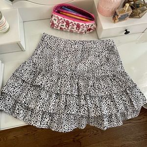 Black & White skirt🤍🖤